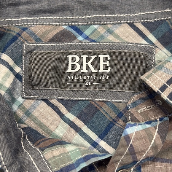 BKE Athletic Fit gray & blue plaid button down shirt - Picture 7 of 8